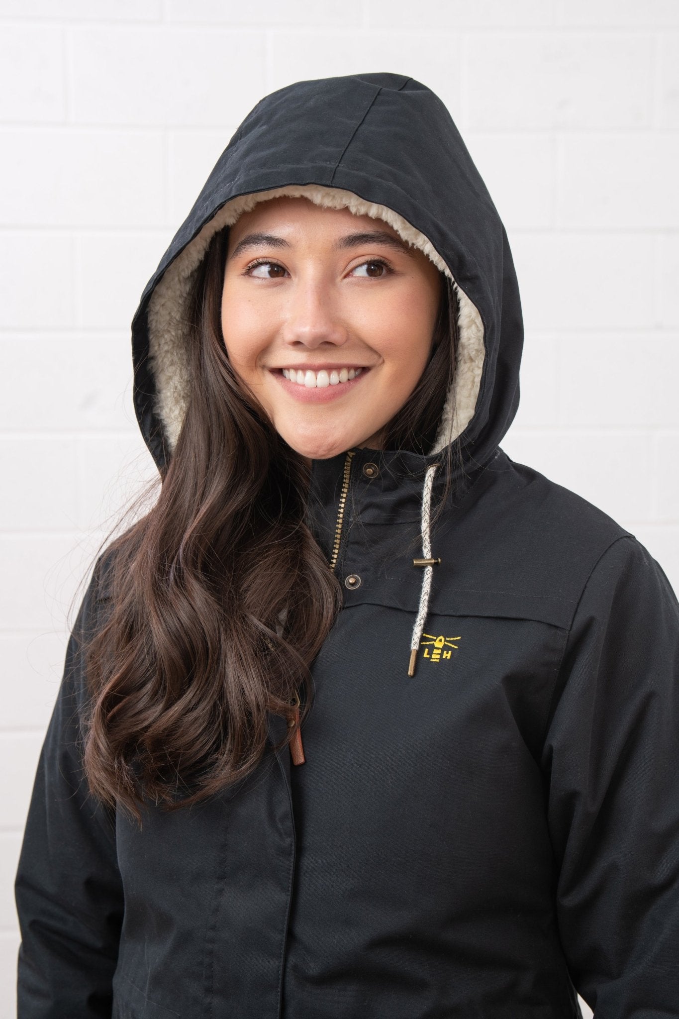 Abigail Coat - Black - Lighthouse