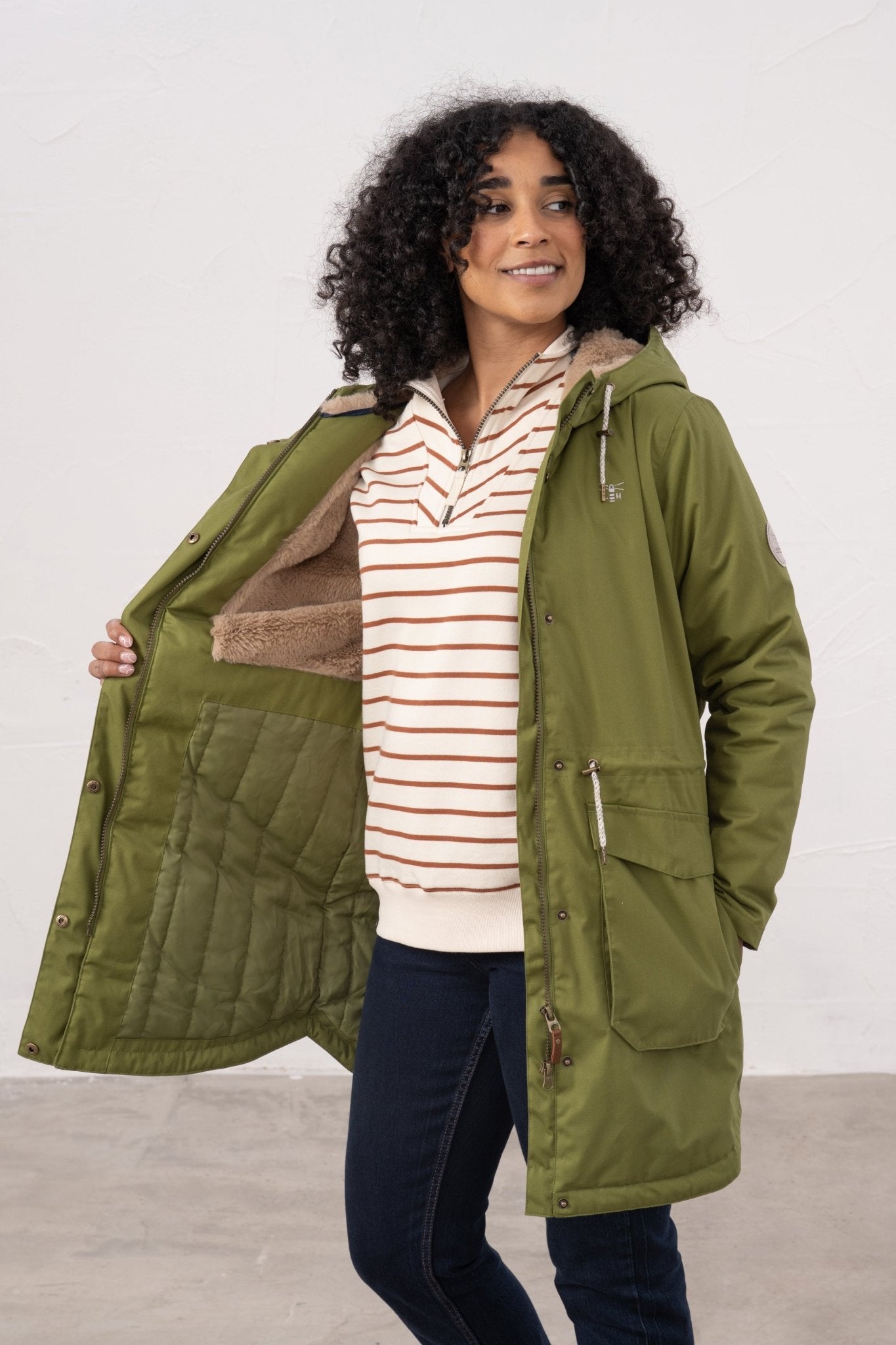 Isobel Coat - Sea Kelp - Lighthouse