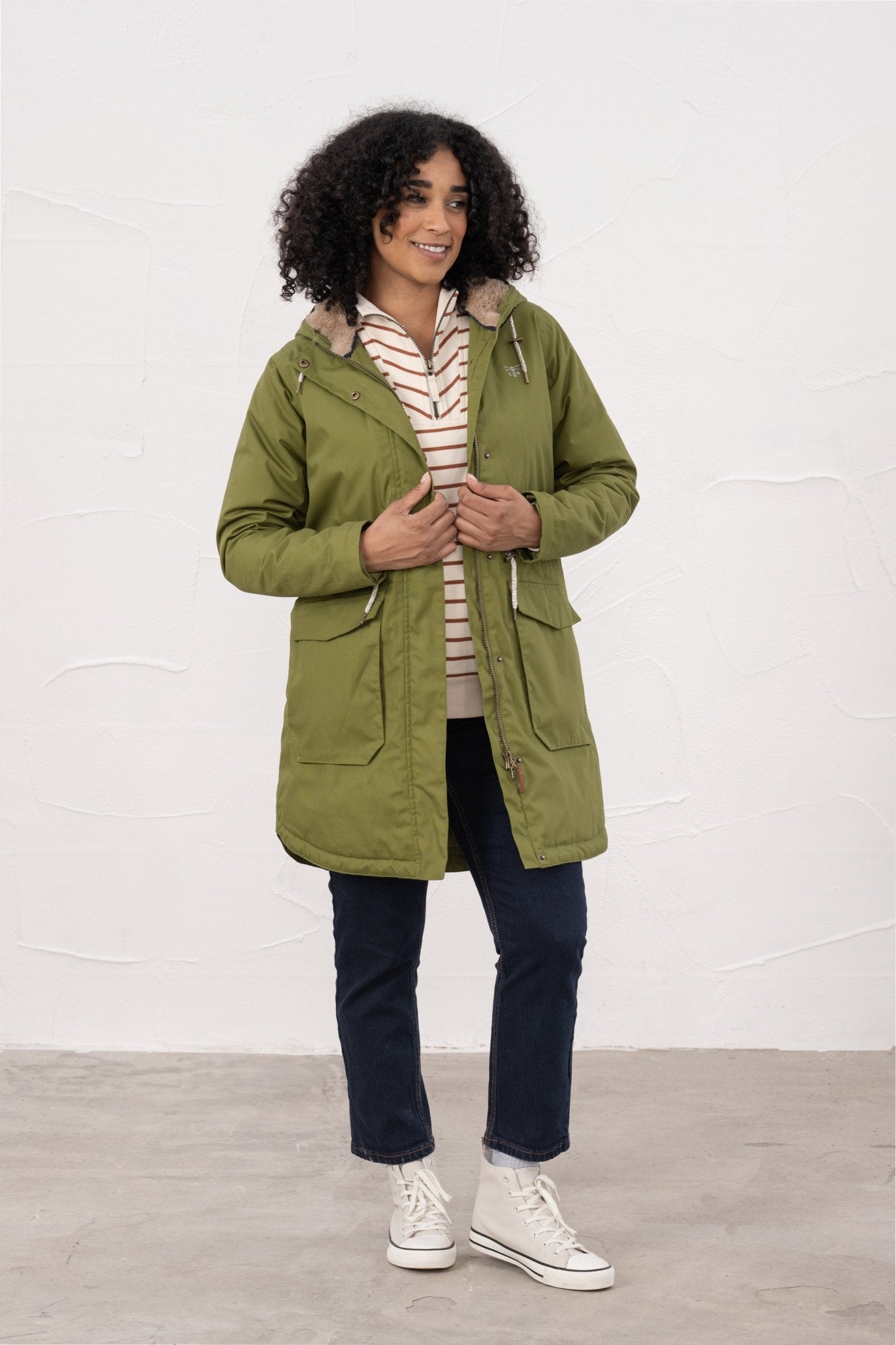 Isobel Coat - Sea Kelp - Lighthouse