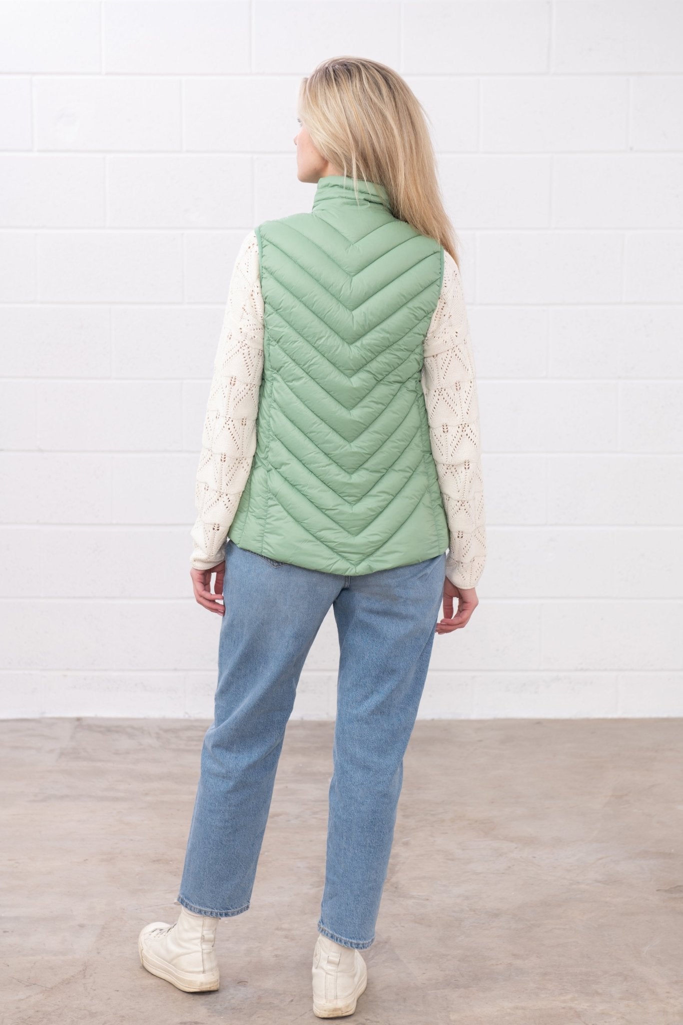 Laurel Gilet - Soft Sage - Lighthouse