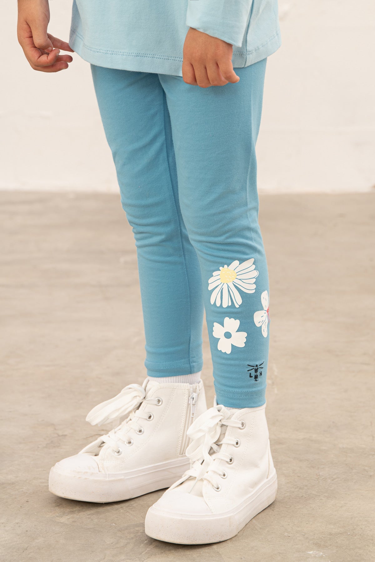 Mollie Leggings - Blue Daisy - Lighthouse