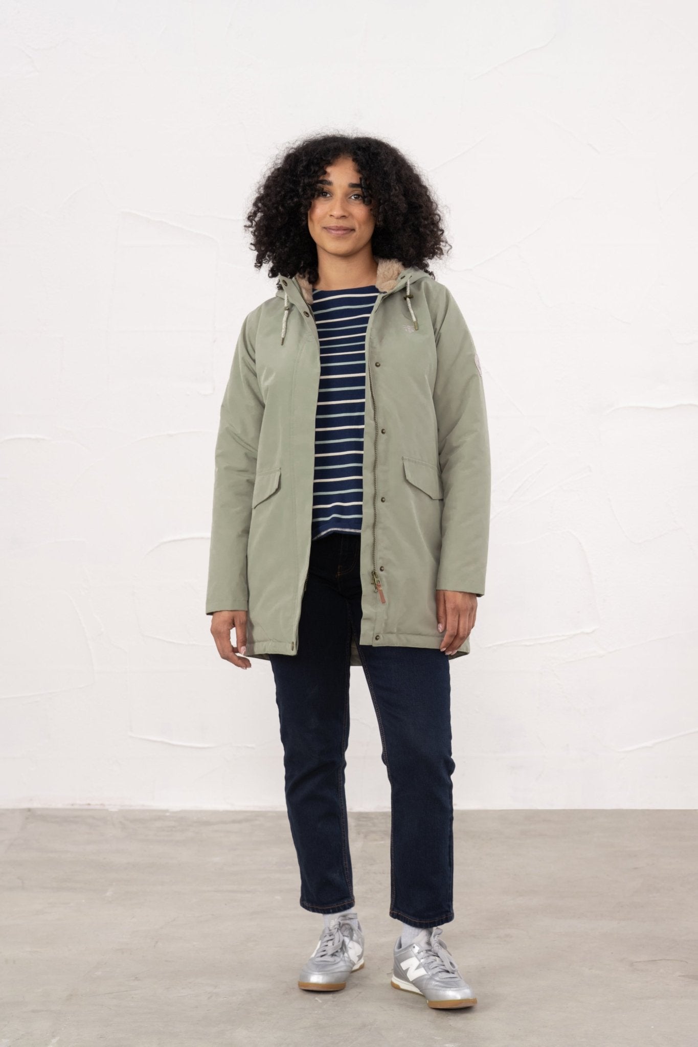 Scarlet Coat - Brushwood - Lighthouse