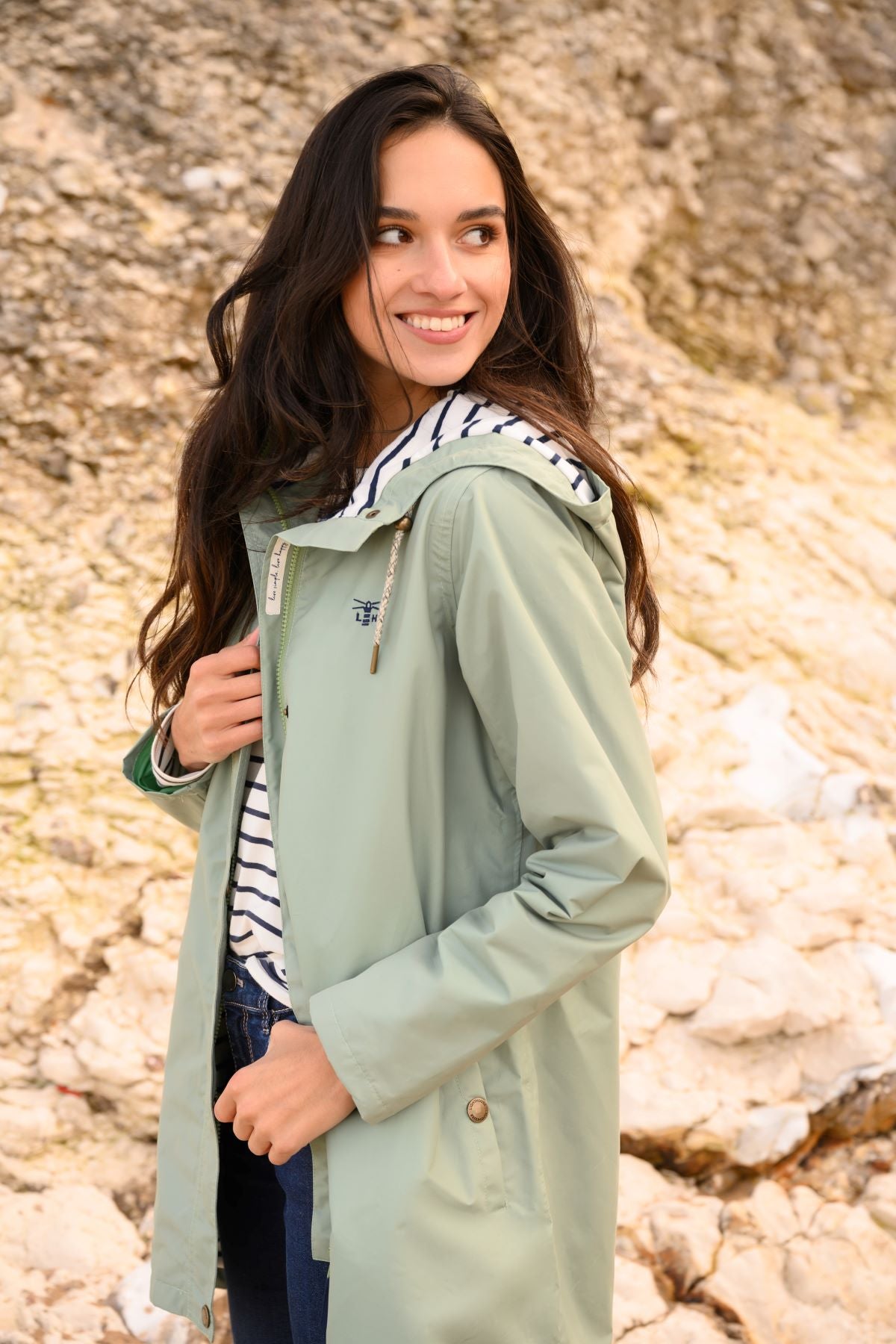 Long Beachcomber Jacket - Pistachio-Lighthouse