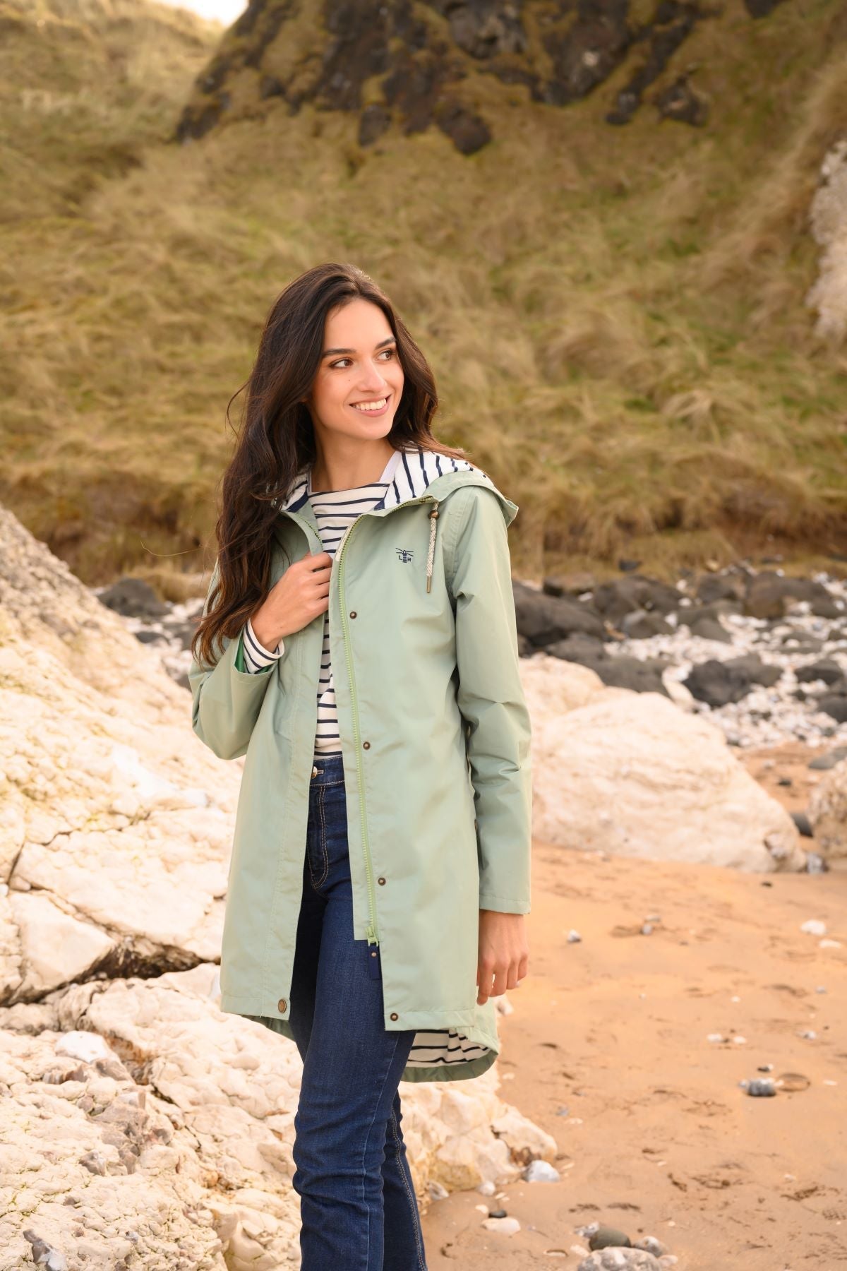 Long Beachcomber Jacket - Pistachio-Lighthouse