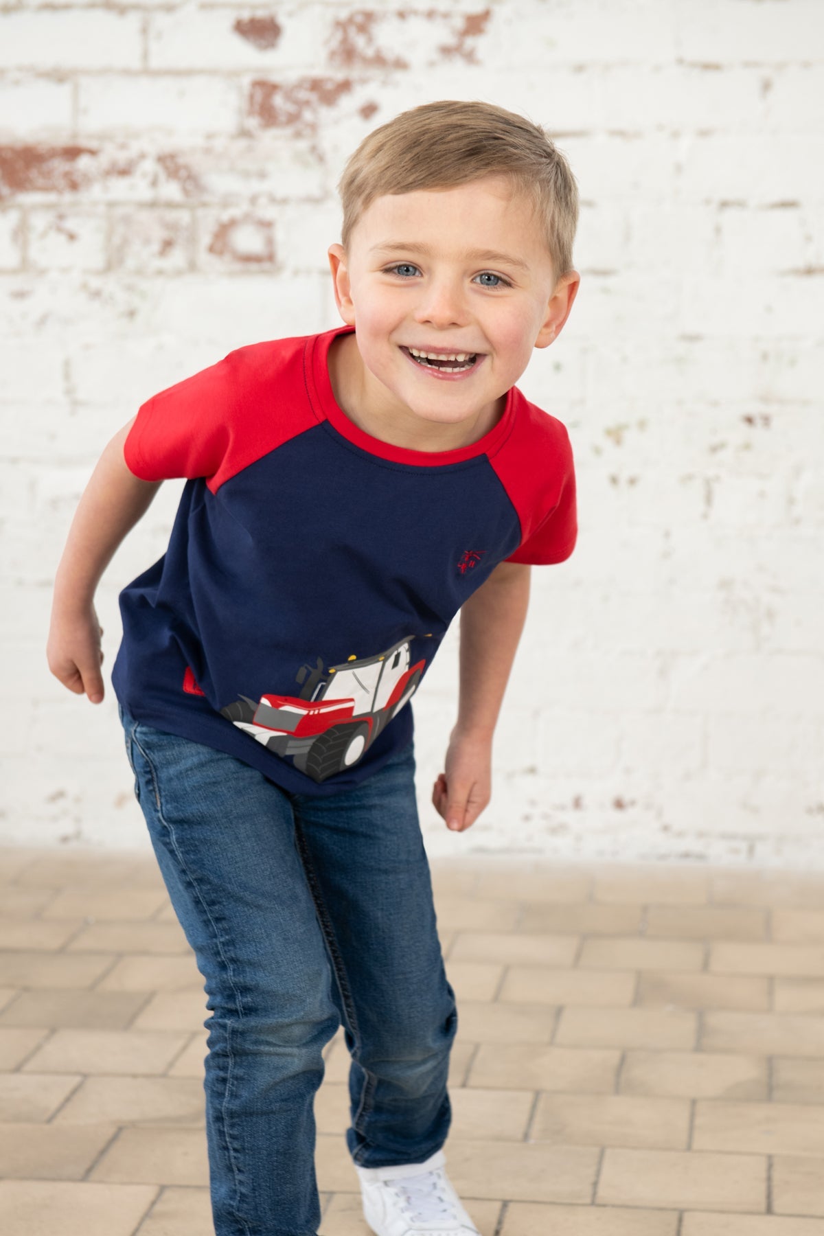 Mason Tee Shirt - Red Tractor - Lighthouse