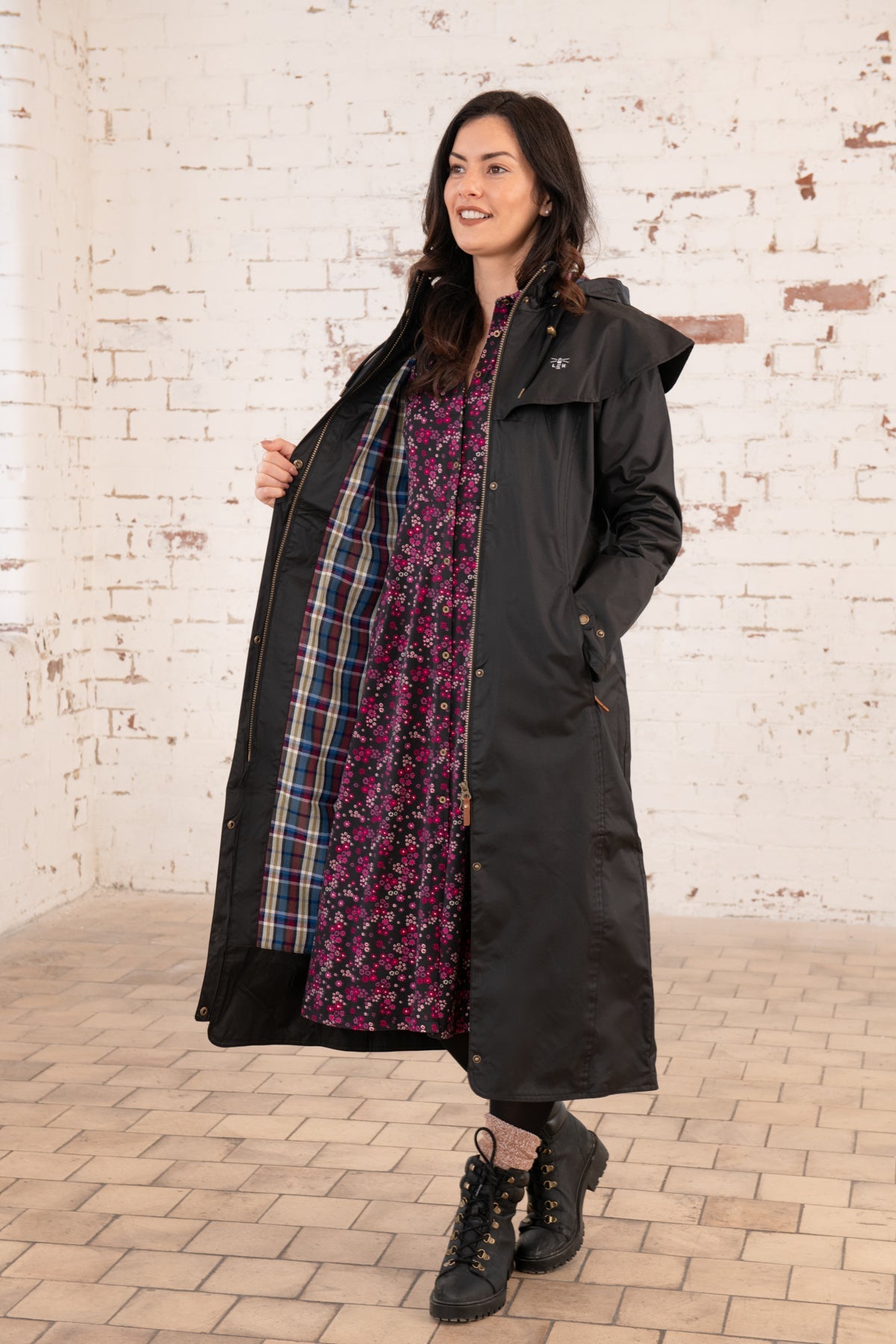 Outback Full Length Waterproof Raincoat - Black-Lighthouse