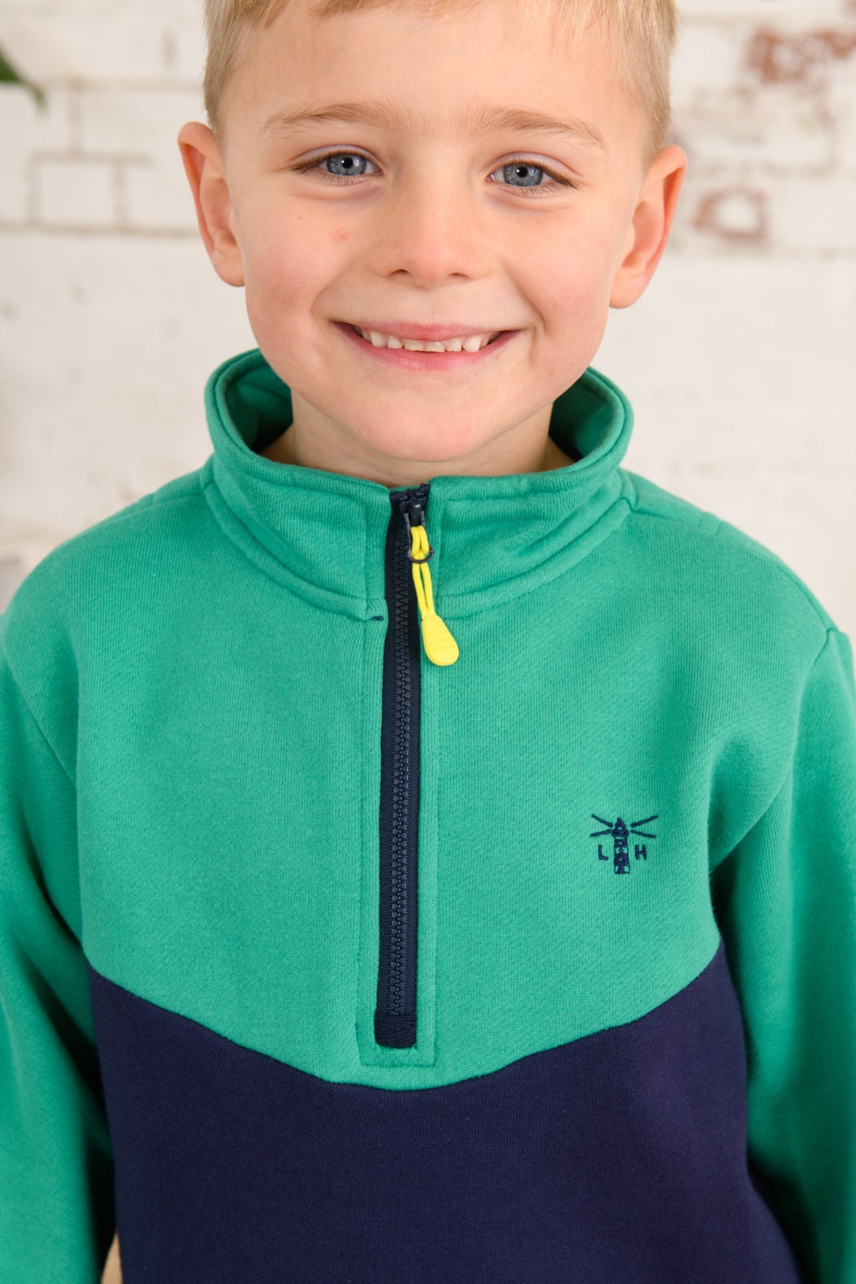 Riley Sweatshirt - Peagreen Navy-Lighthouse